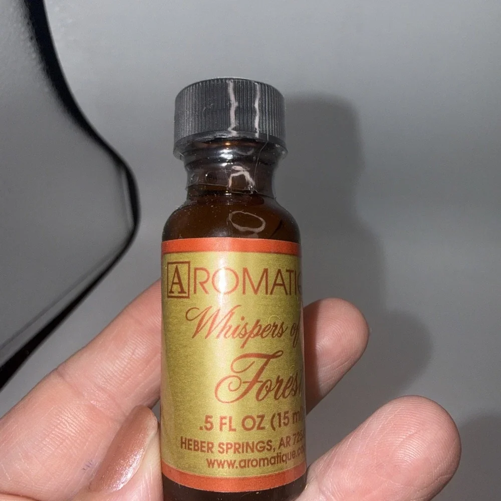 Aromatique Refresher Oil Whispers Of The Forest 0.5 Oz RARE NOS Sealed W Dropper